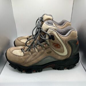 Women’s Merrell Polartec Waterproof Hiking Boots Size 8